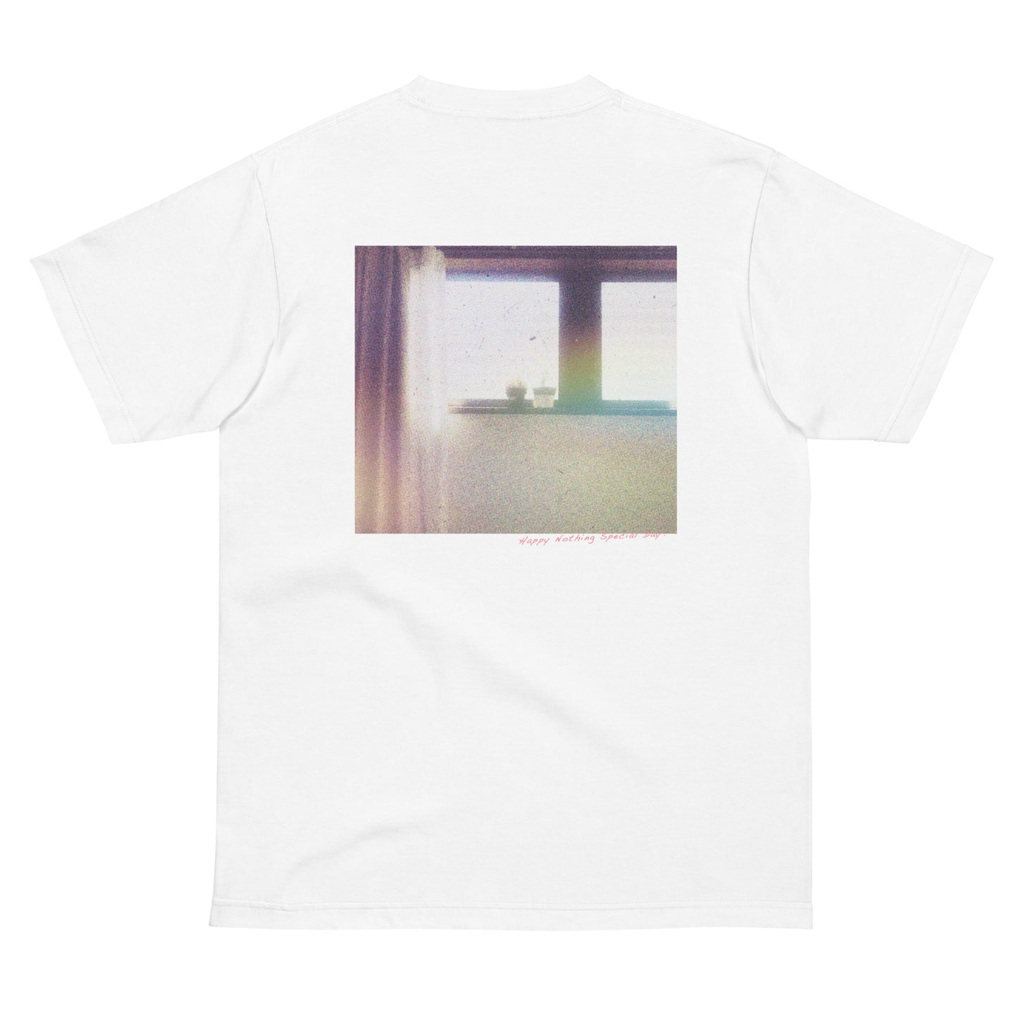 【バックプリント】Happy nothing special day! photo Tシャツ